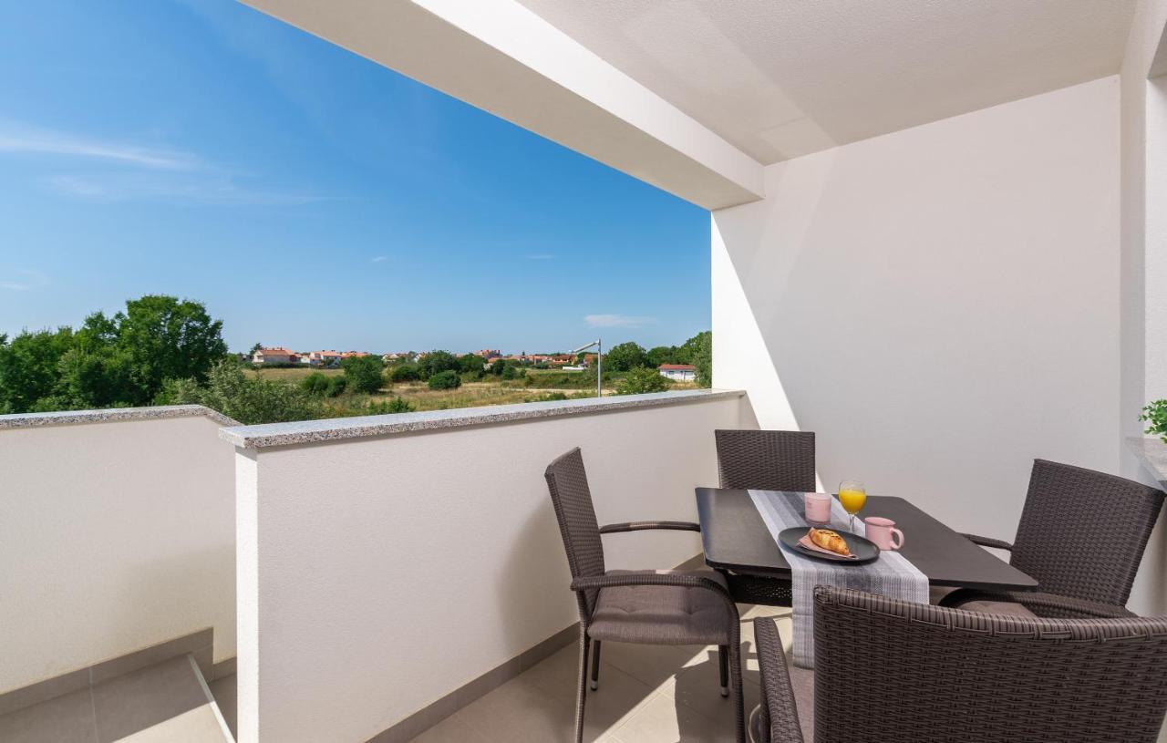 Apartments Amore Fazana Exterior photo
