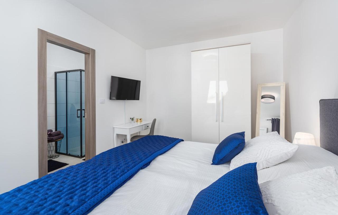 Apartments Amore Fazana Exterior photo