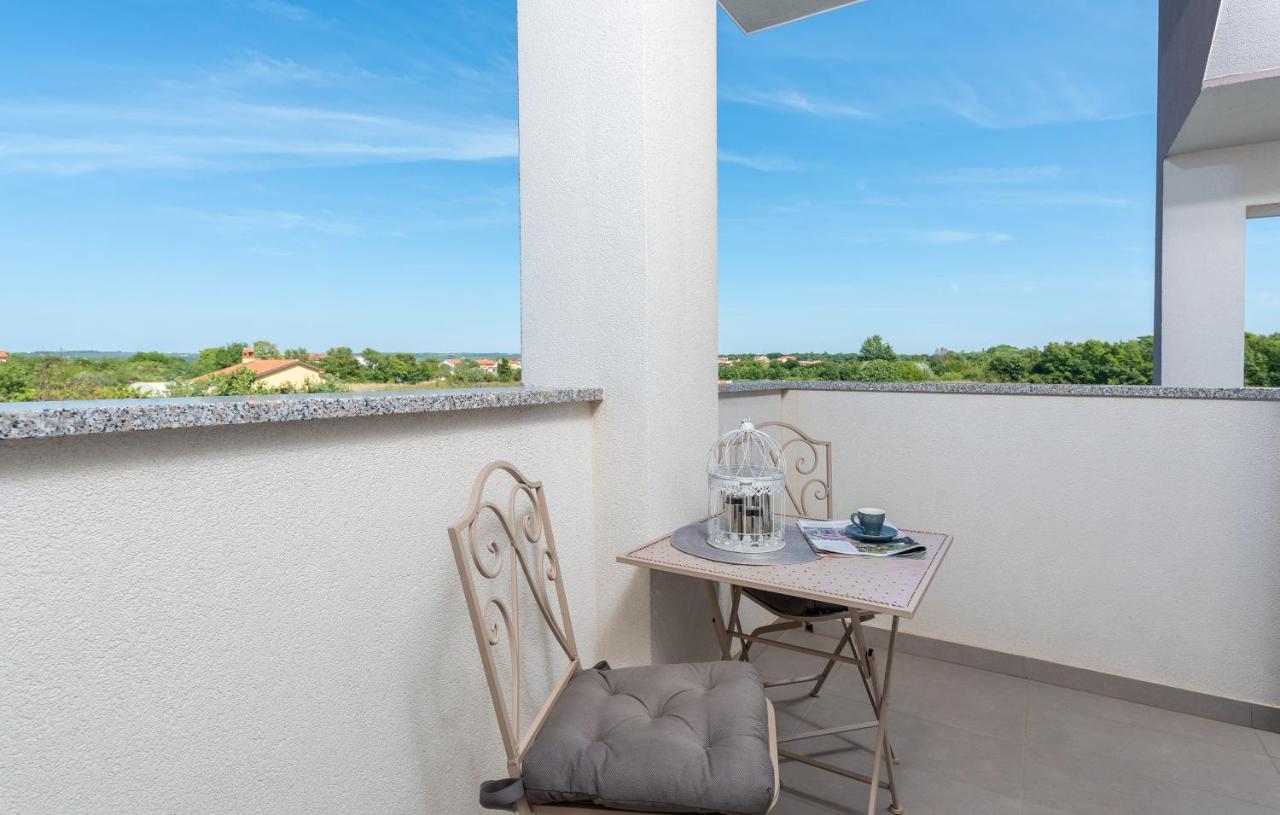 Apartments Amore Fazana Exterior photo