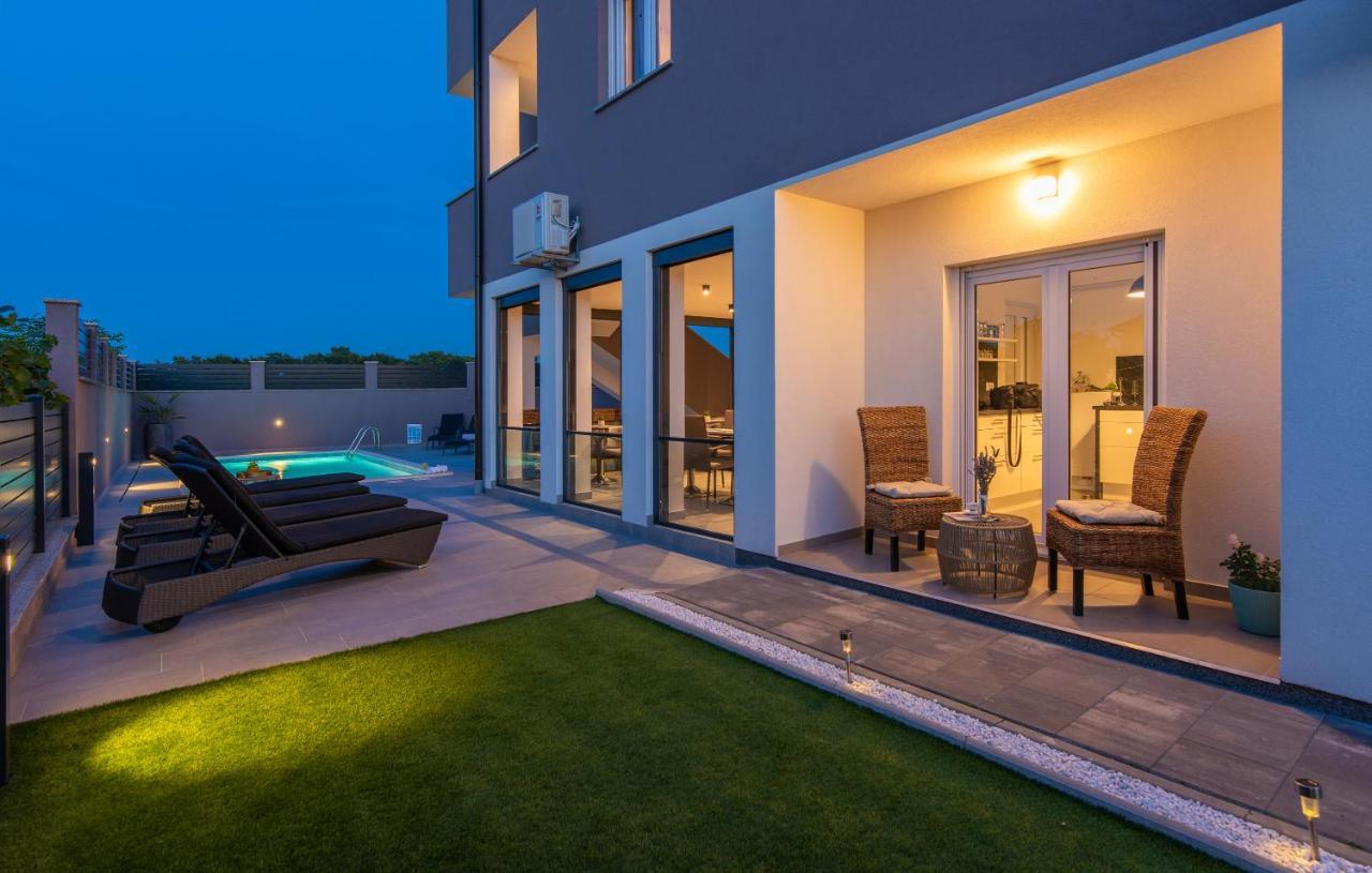 Apartments Amore Fazana Exterior photo